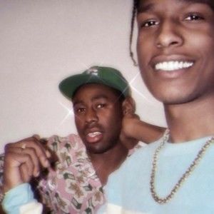 Meet your Posher, Ava